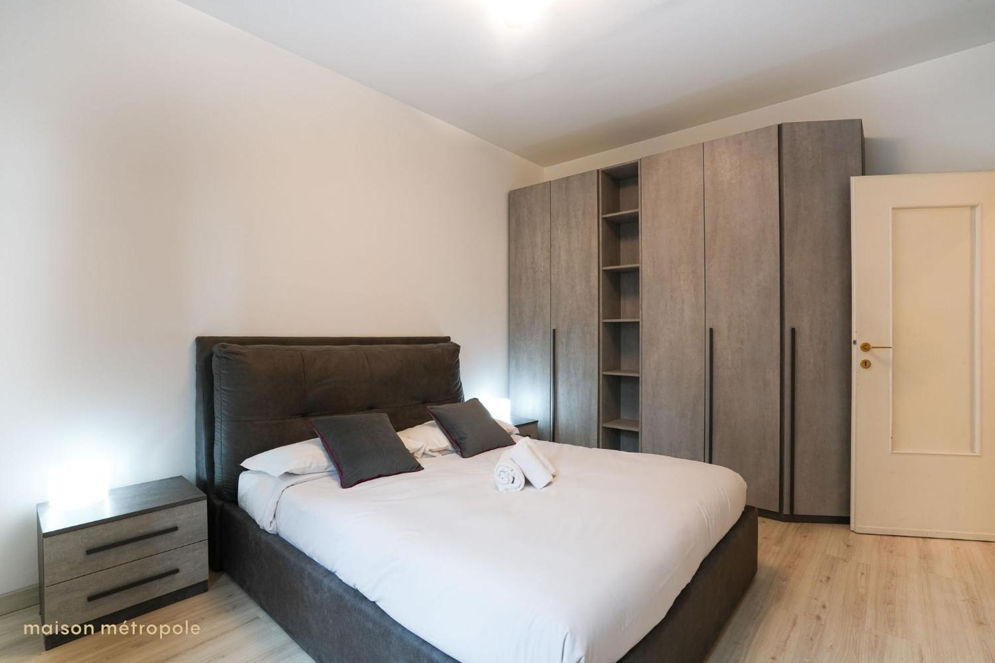Lumiere Apartment Милано Екстериор снимка